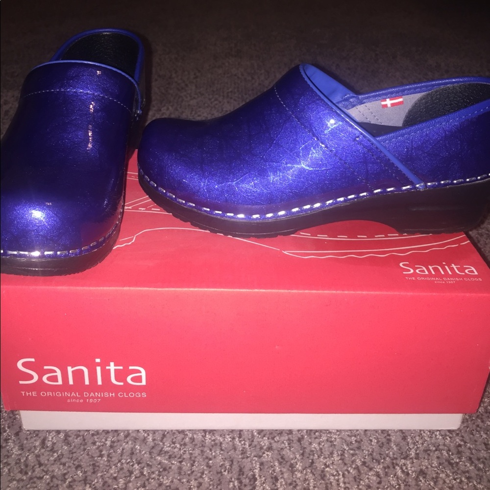 Sanita clogs