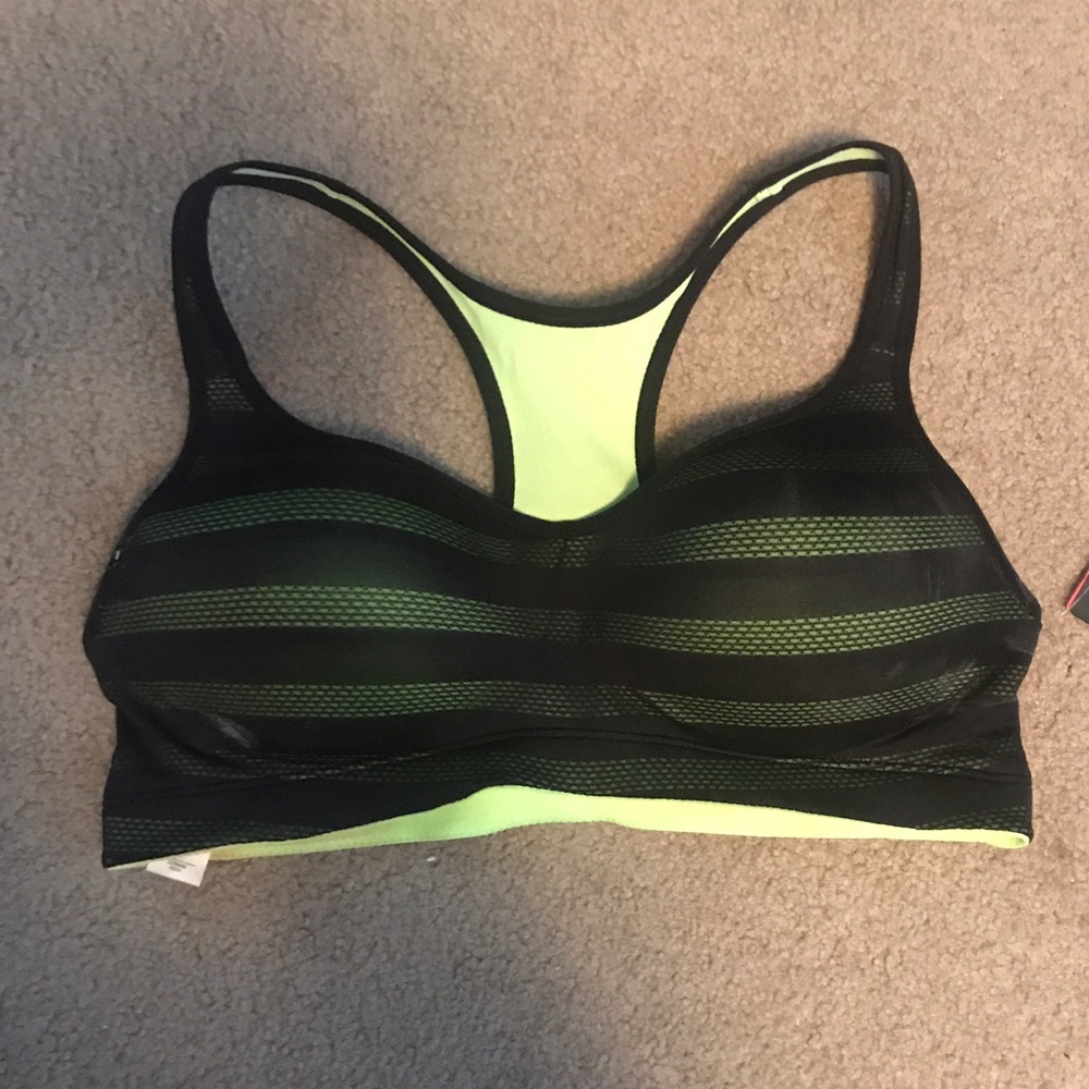 BNWT Marika tek racerback sports bra