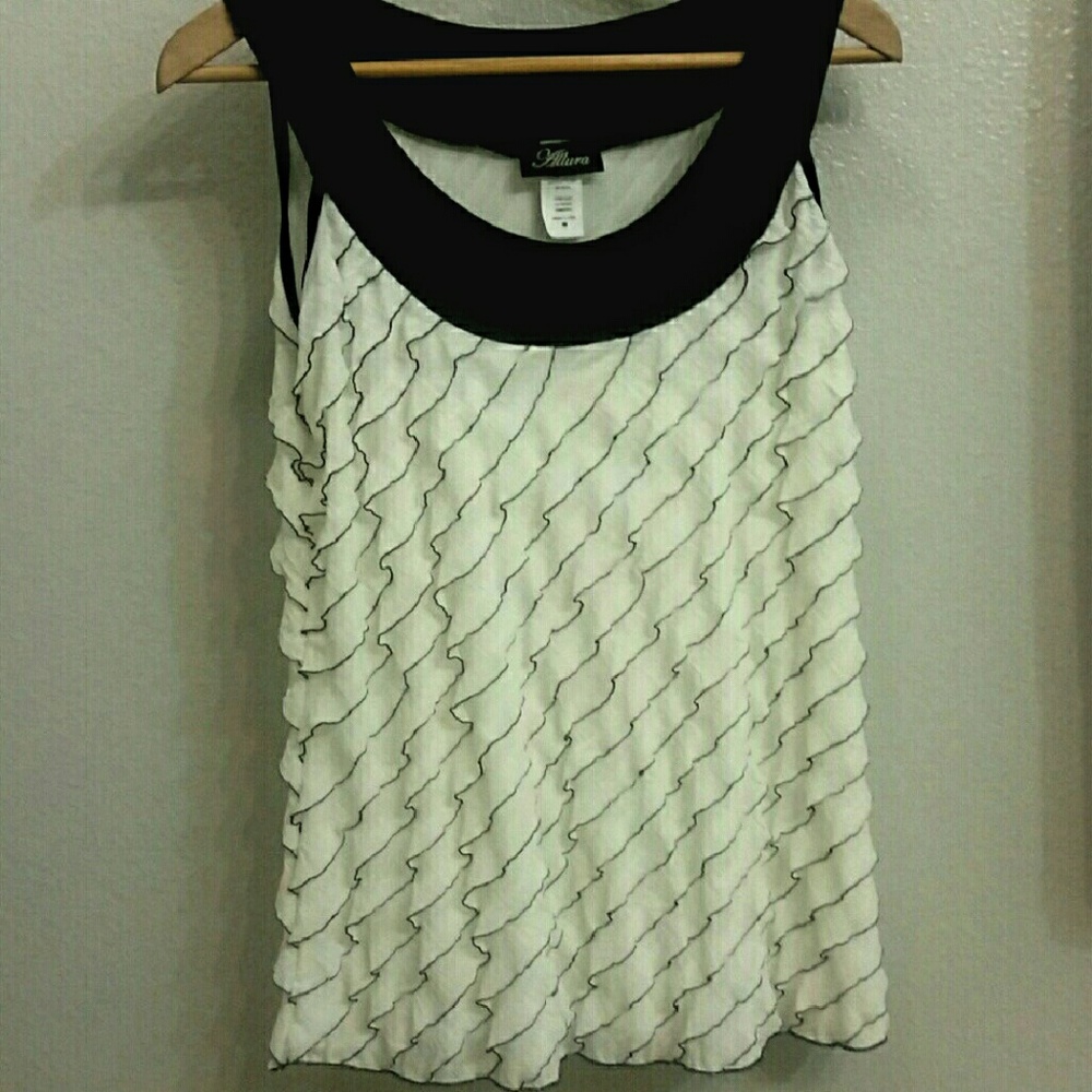 Sleeveless Ruffle Blouse