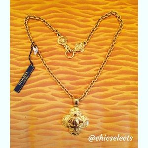 CHANEL SAUTOIR NECKLACE VINTAGE 1995...