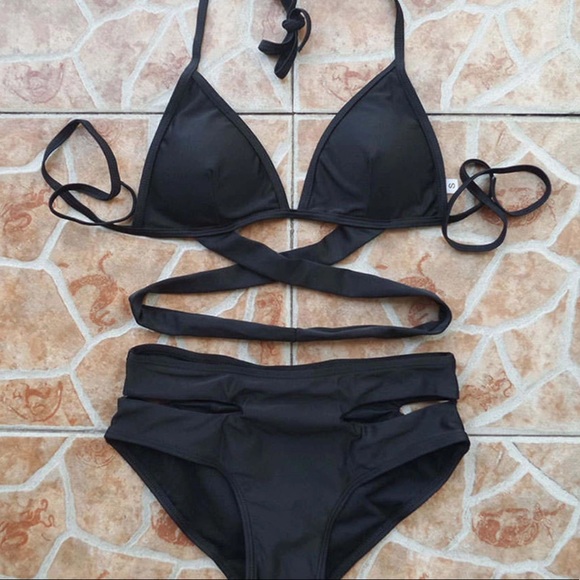🔥 Last Price Drop 🔥Super Sexy Bandage Bikini - Picture 3 of 5