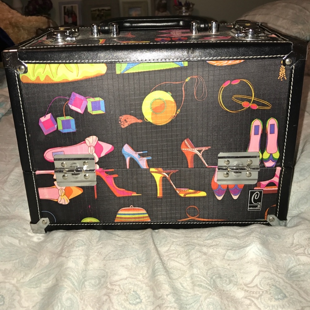 Caboodle Makeup Train Case