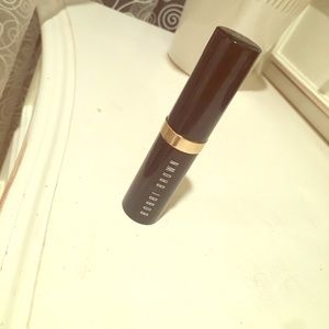 Bobby brown contour stick