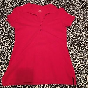 Beautiful red short sleeve shirt