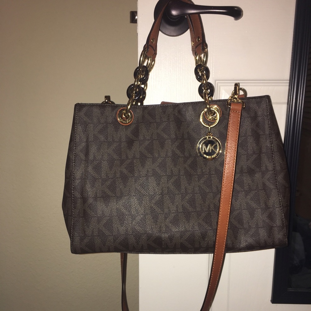 Authentic Michael Kors purse