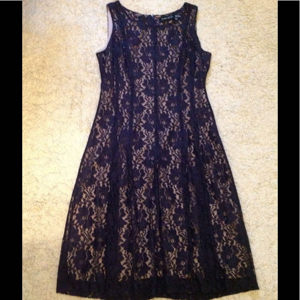Ivanka Trump navy blue dress