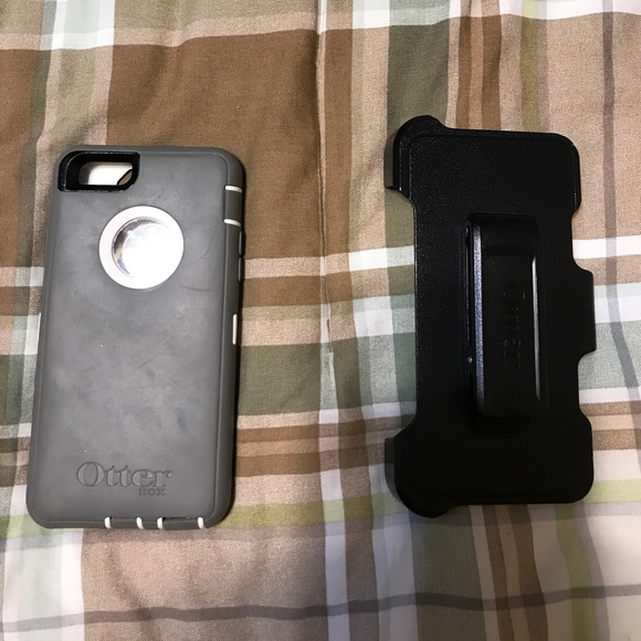 I phone 6 otterbox - Picture 2 of 2
