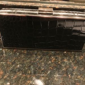 Black clutch