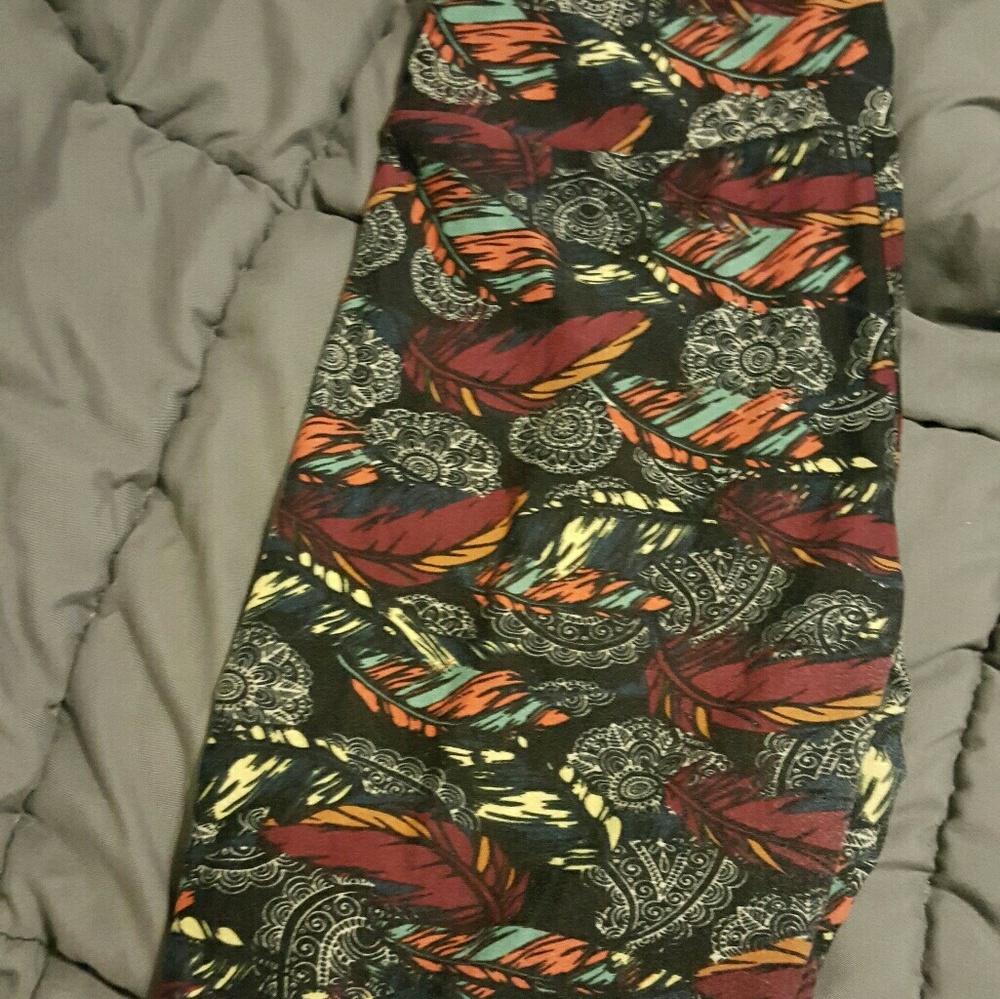 OS Lularoe leggings