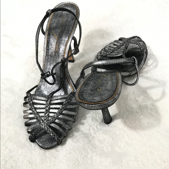 🚫SOLD🚫Vince Camuto Metallic Heels - Picture 3 of 3