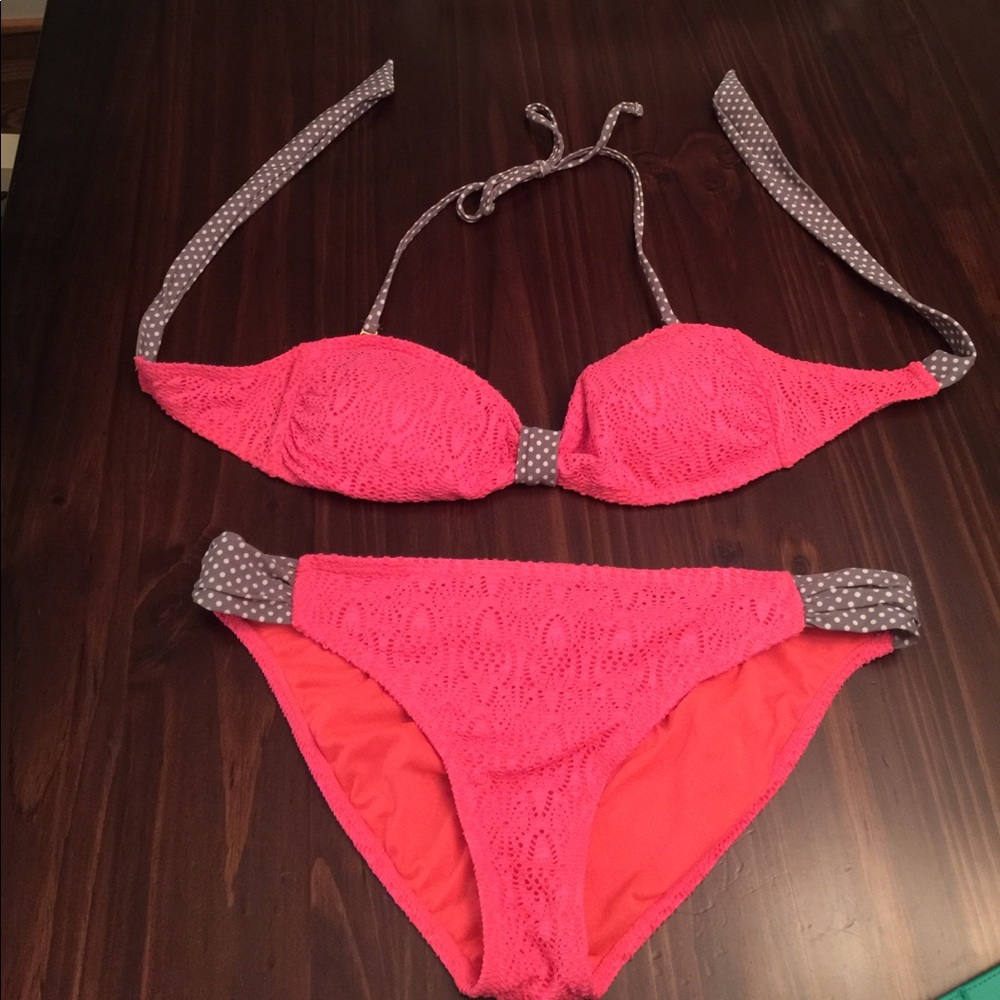 Crocheted Bikini Large top XL bottom