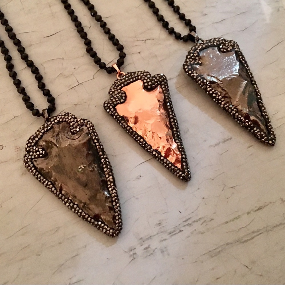 BLACK OR COPPER WRAP ARROWHEAD NECKLACE