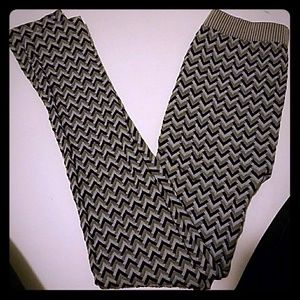 Black, white, grey spandex leggings