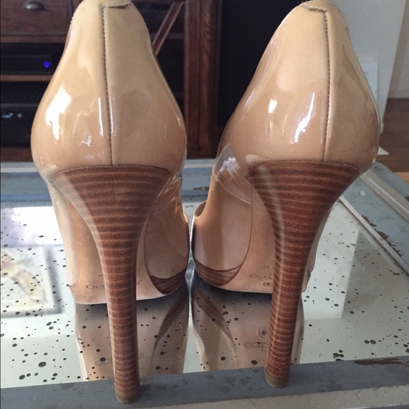 Nude Patent Leather Jimmy Choo 40 1/2 - Picture 3 of 4