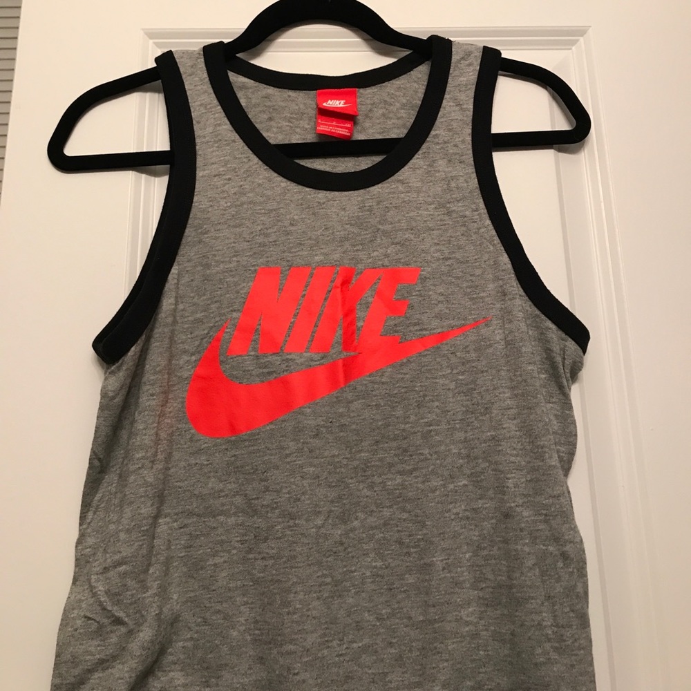 Nike tank top