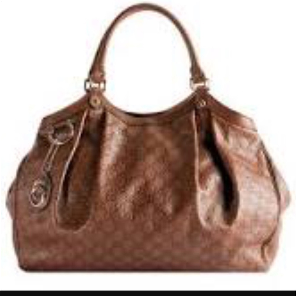The LARGE Gucci authentic Sukey hobo bag! Large!
