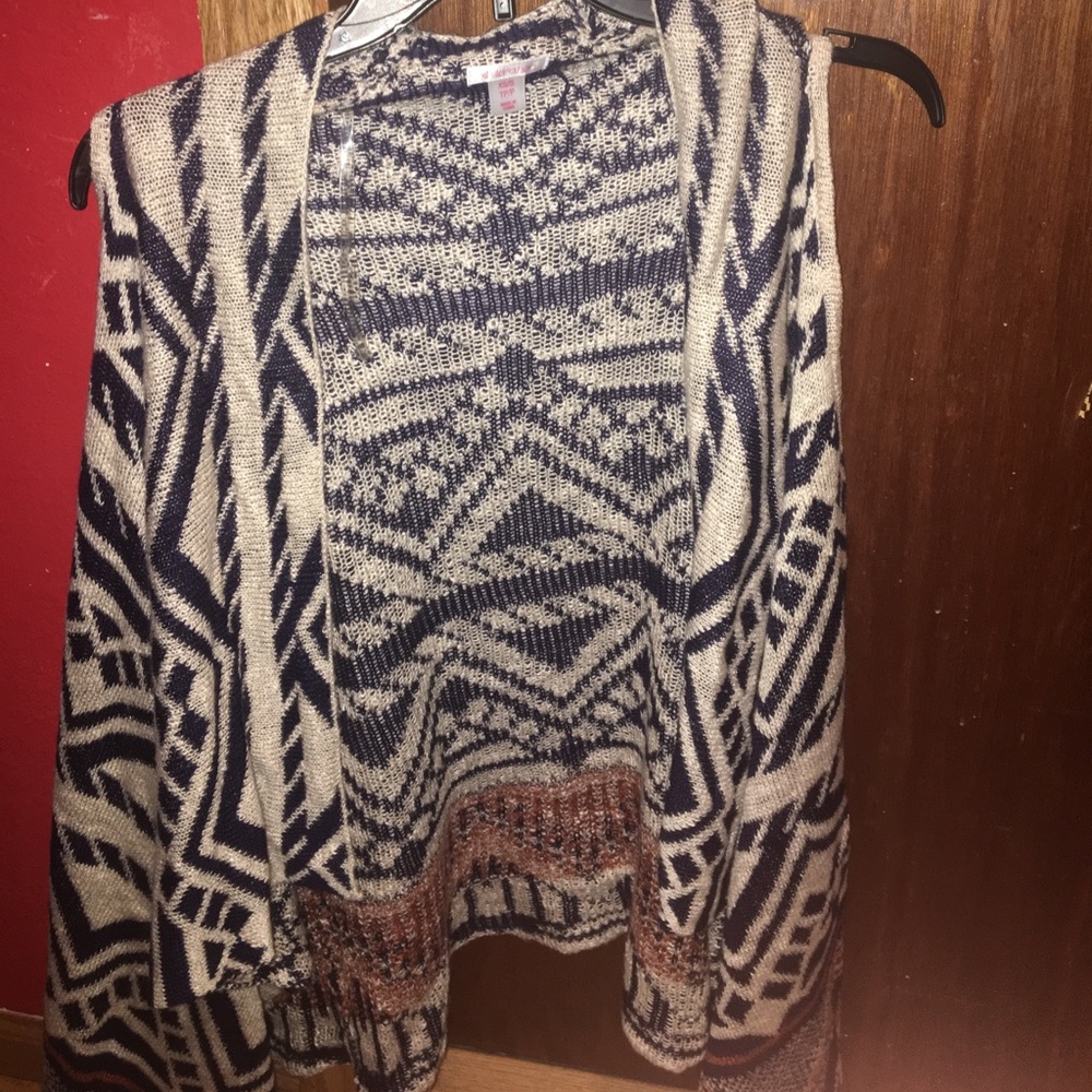 Xs/s sleeve less cardigan from xhilaration