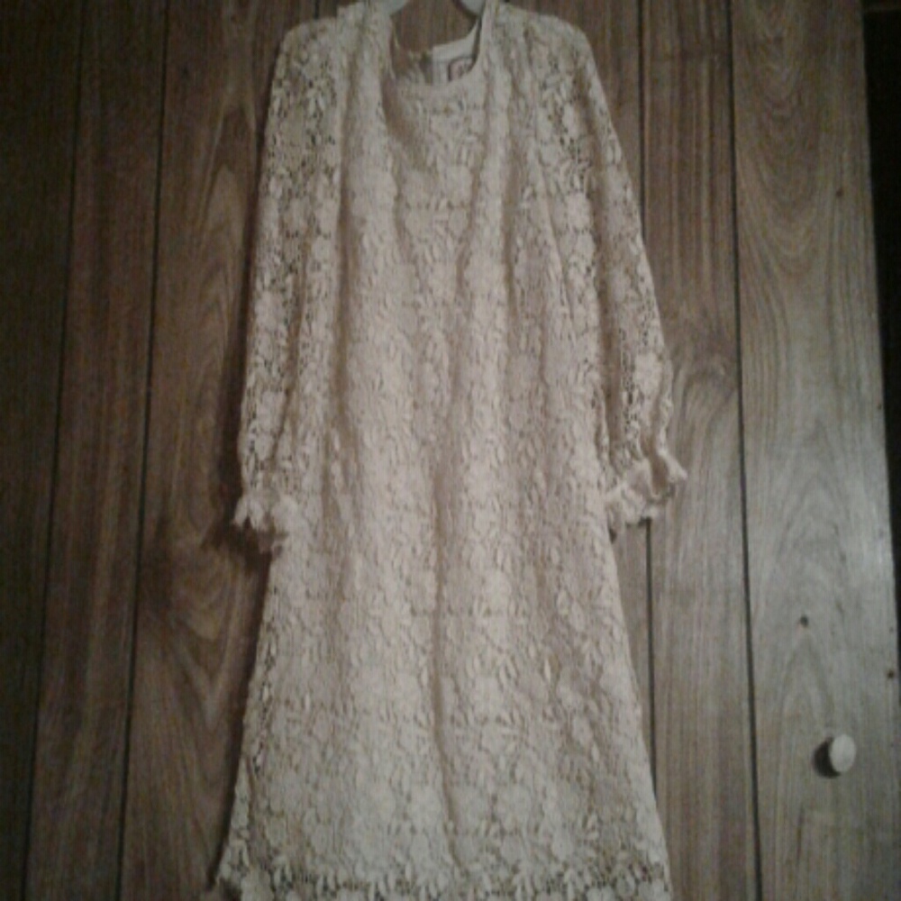 Long sleeve dress