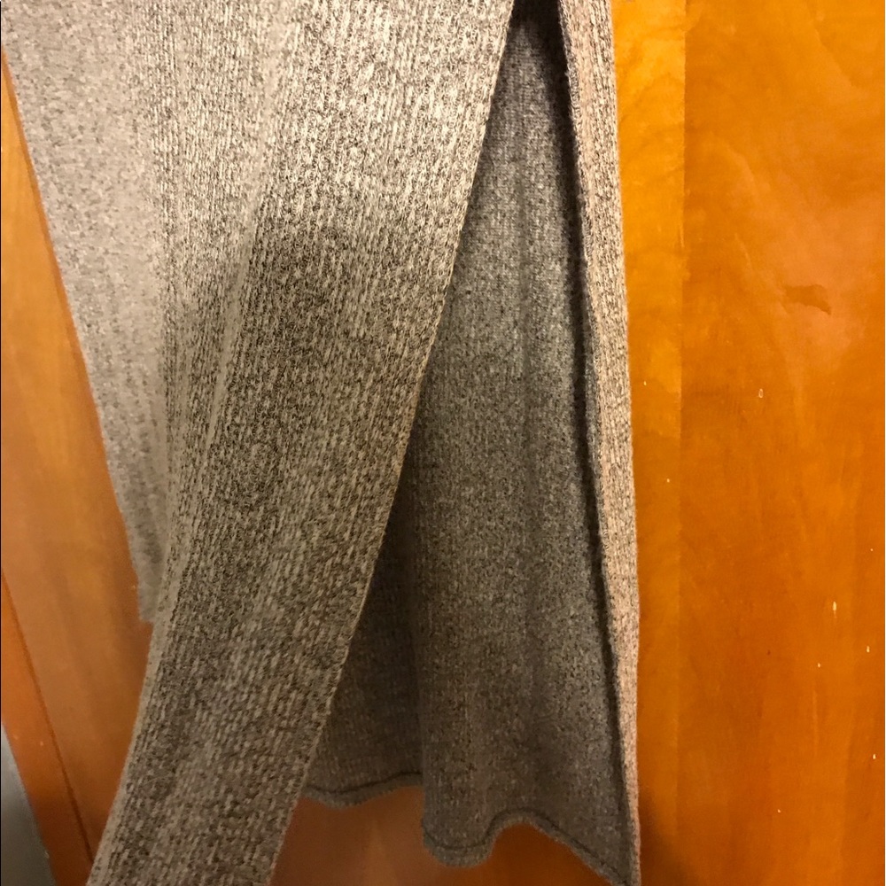 Express gray shirt - Picture 2 of 4