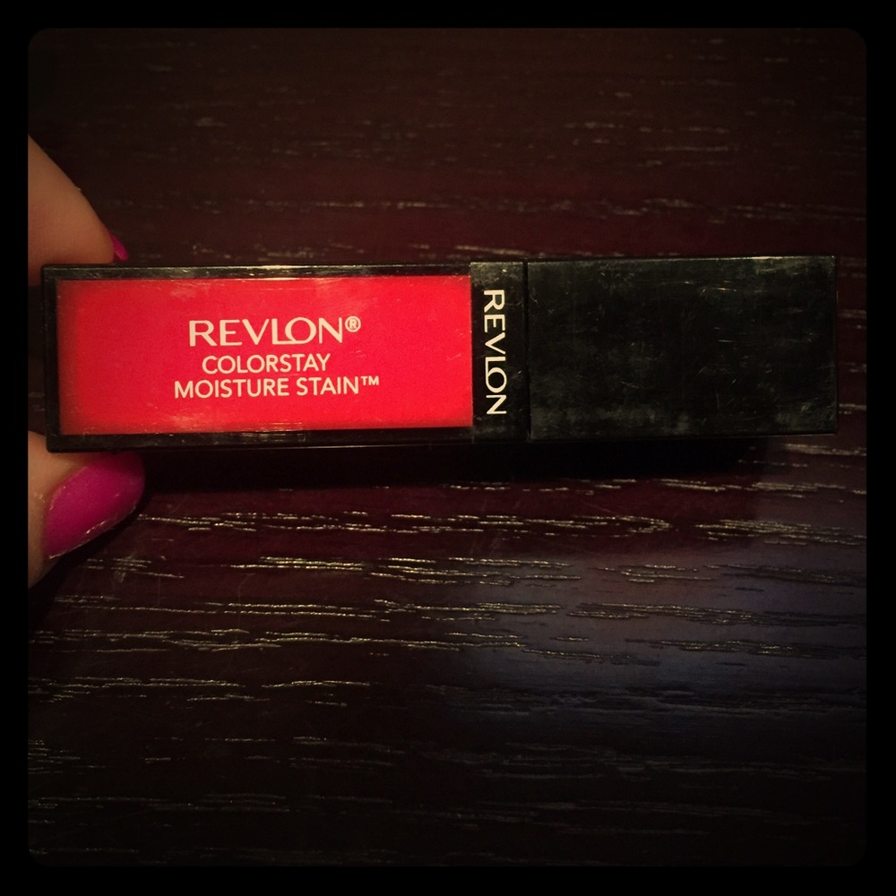 💋BRAND NEW💄 Revlon Colorstay Moisture Stain(040)