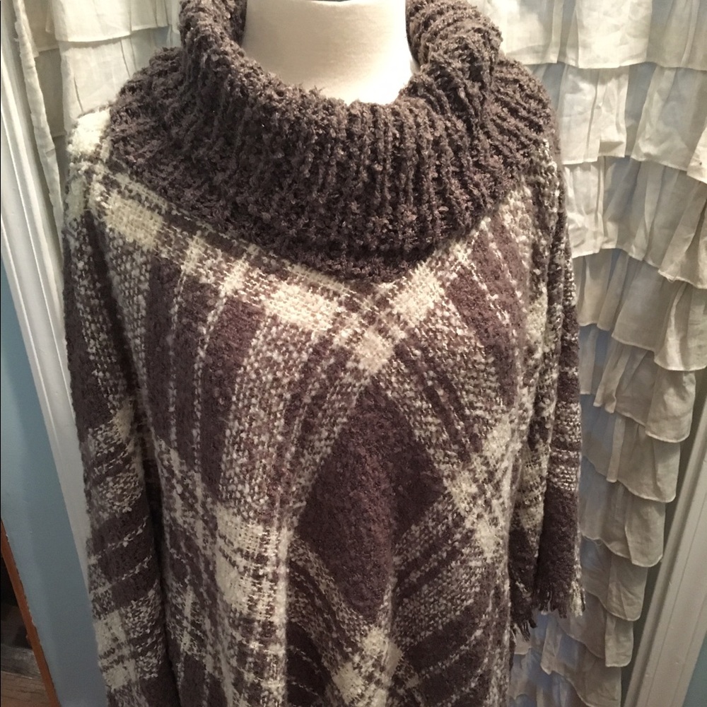 Cocoa Brown and Cream Poncho