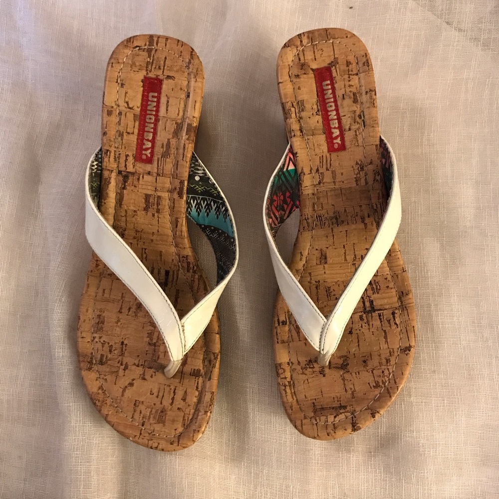 Union Bay flip flop