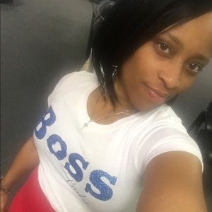 Meet your Posher, Neci