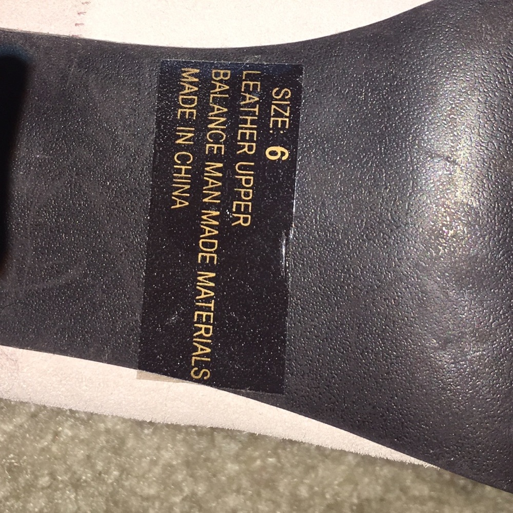 Suede Pumps - Picture 7 of 7