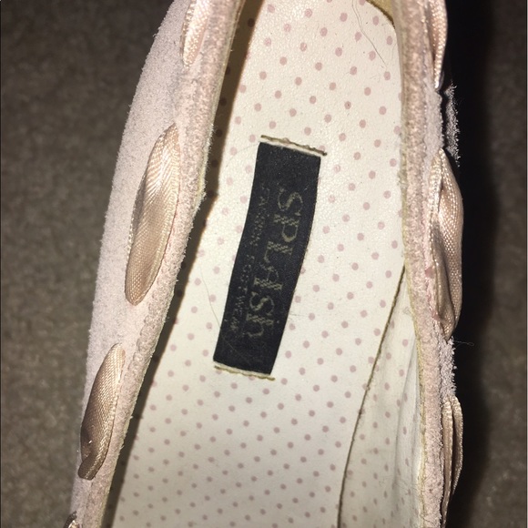 Suede Pumps - Picture 6 of 7