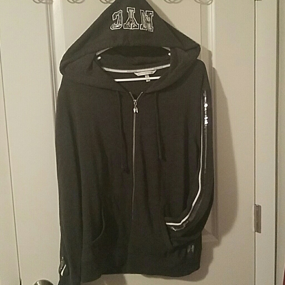 VS hooded jacket