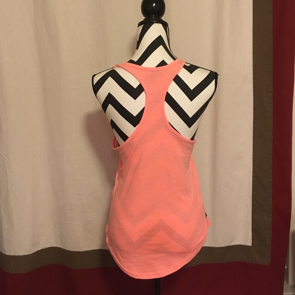 WorkOut Tank Top Tee - Picture 3 of 3