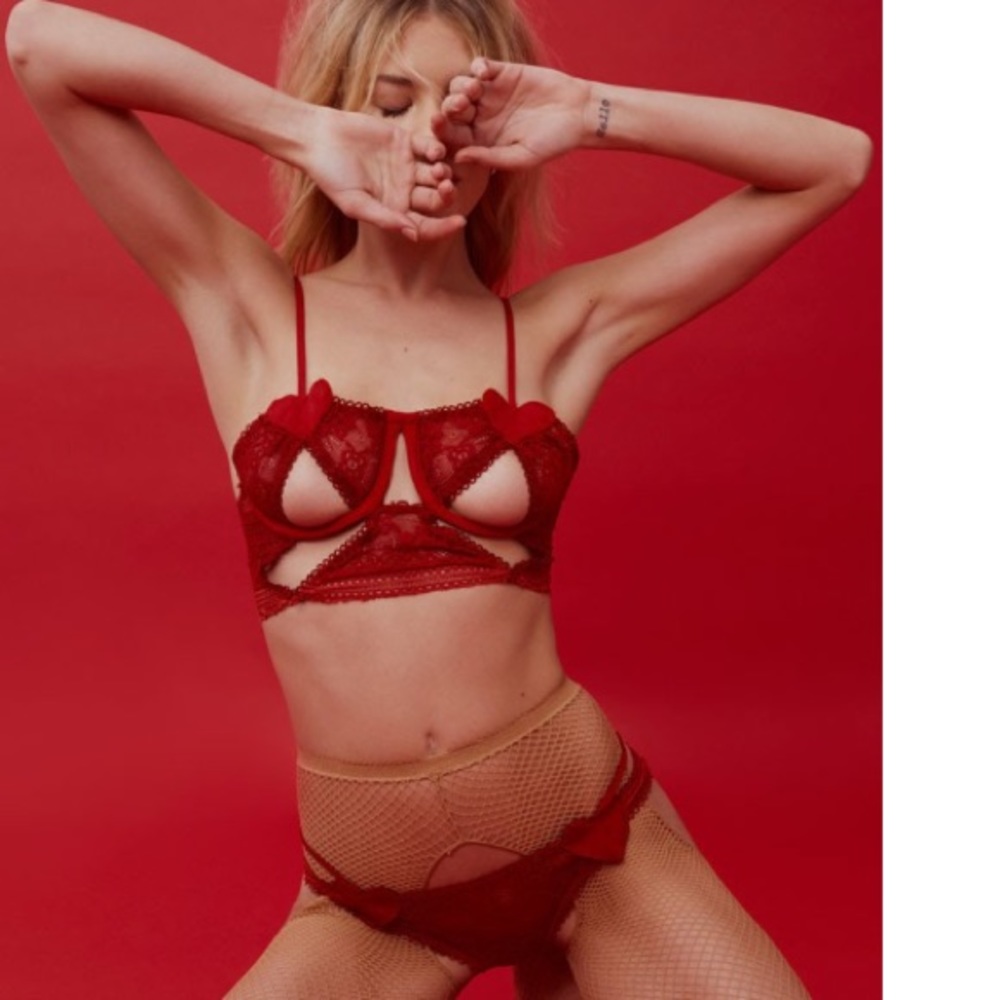 ⚡️FLASHSALE🦄PETUNIA underwire bra