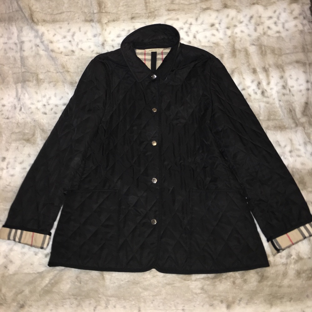 Burberry button up coat!!!