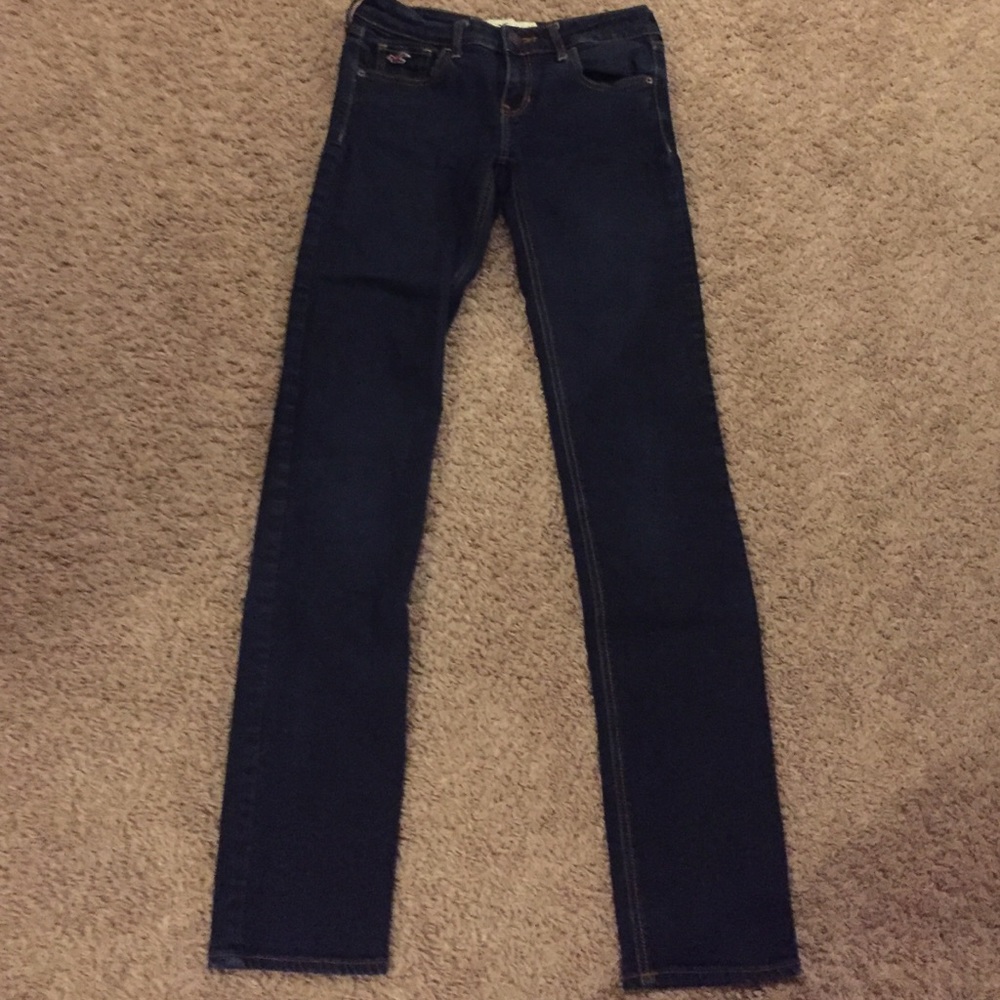 Hollister dark wash skinny jeans