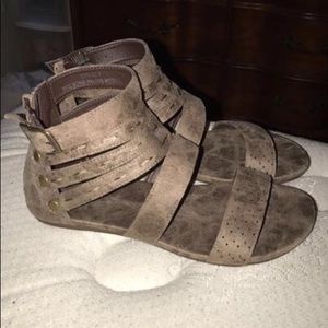 Corkeys Sandals Size 8