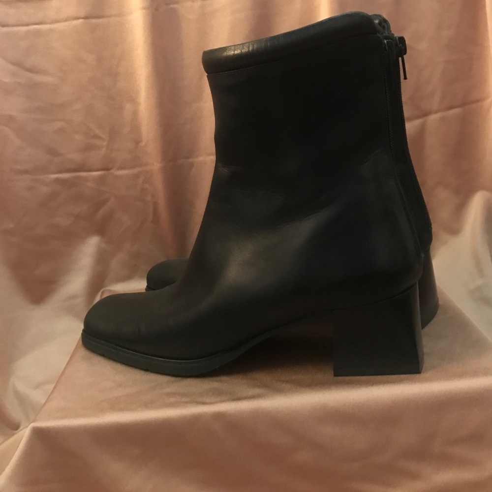 Sesto Meucci Italian leather booties