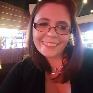 Meet your Posher, Danelle