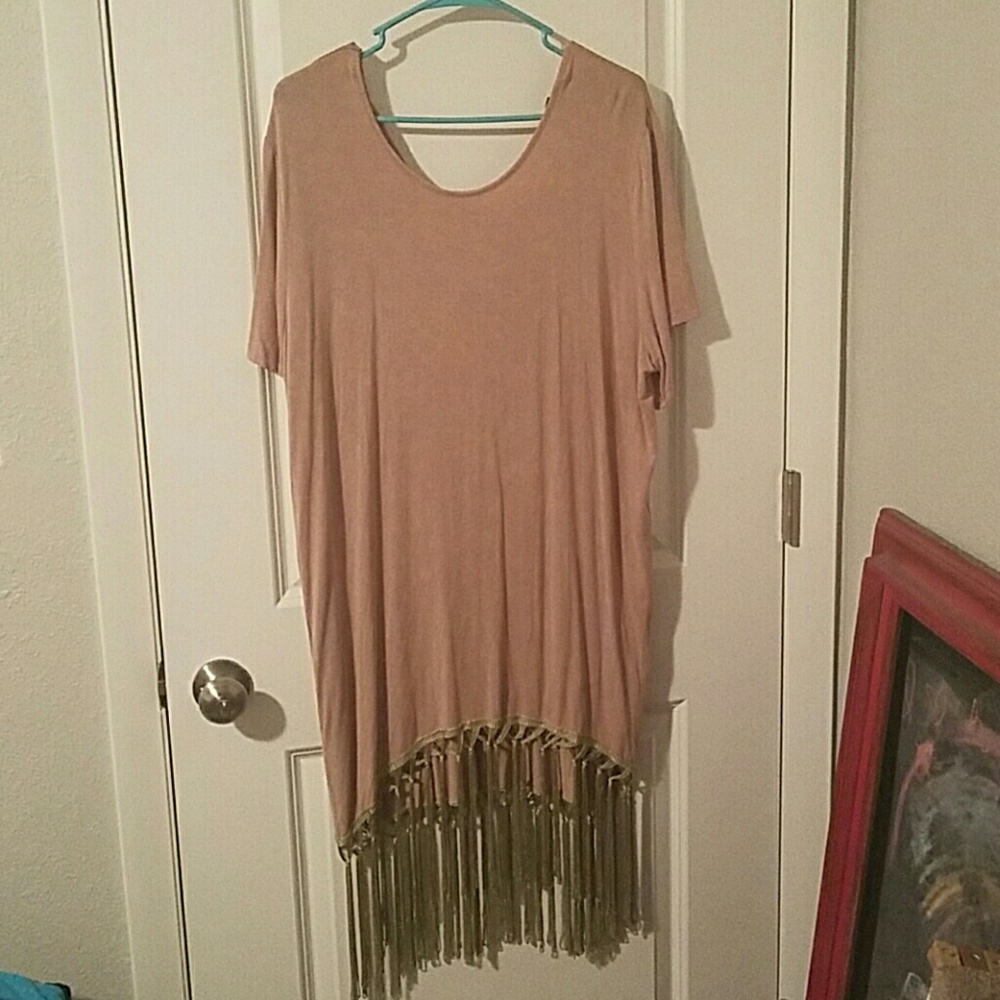 Long tan top with fringe at bittom