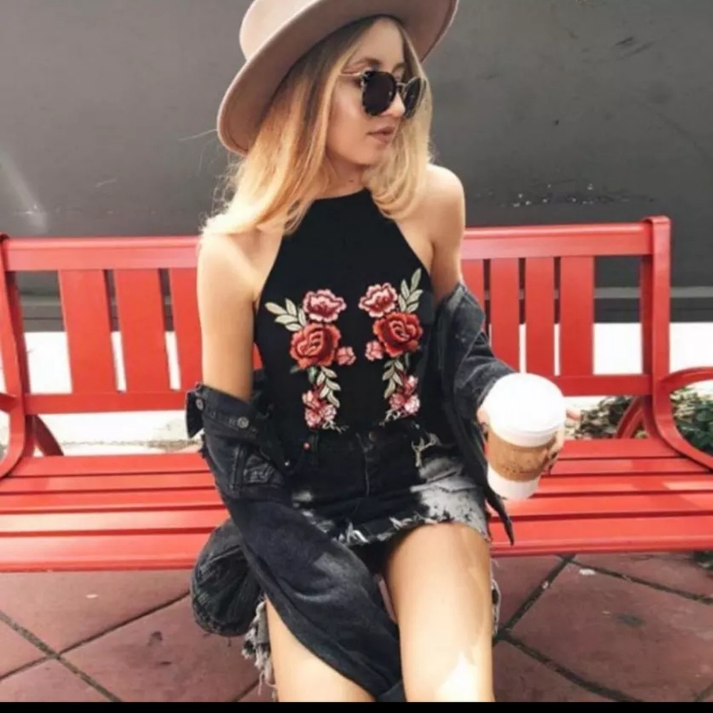PRICE DROP cute embroidered top