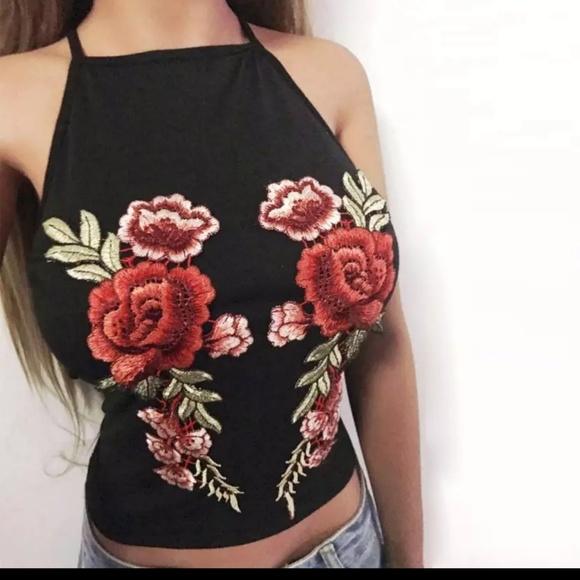 PRICE DROP cute embroidered top - Picture 2 of 7