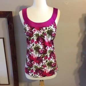 Ann Taylor Top. Excellent Condition & So Pretty!