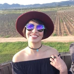 Meet your Posher, Elsa