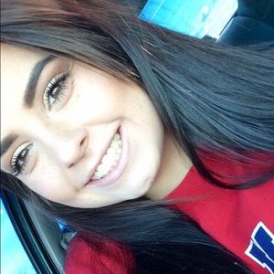 Meet your Posher, Tayler