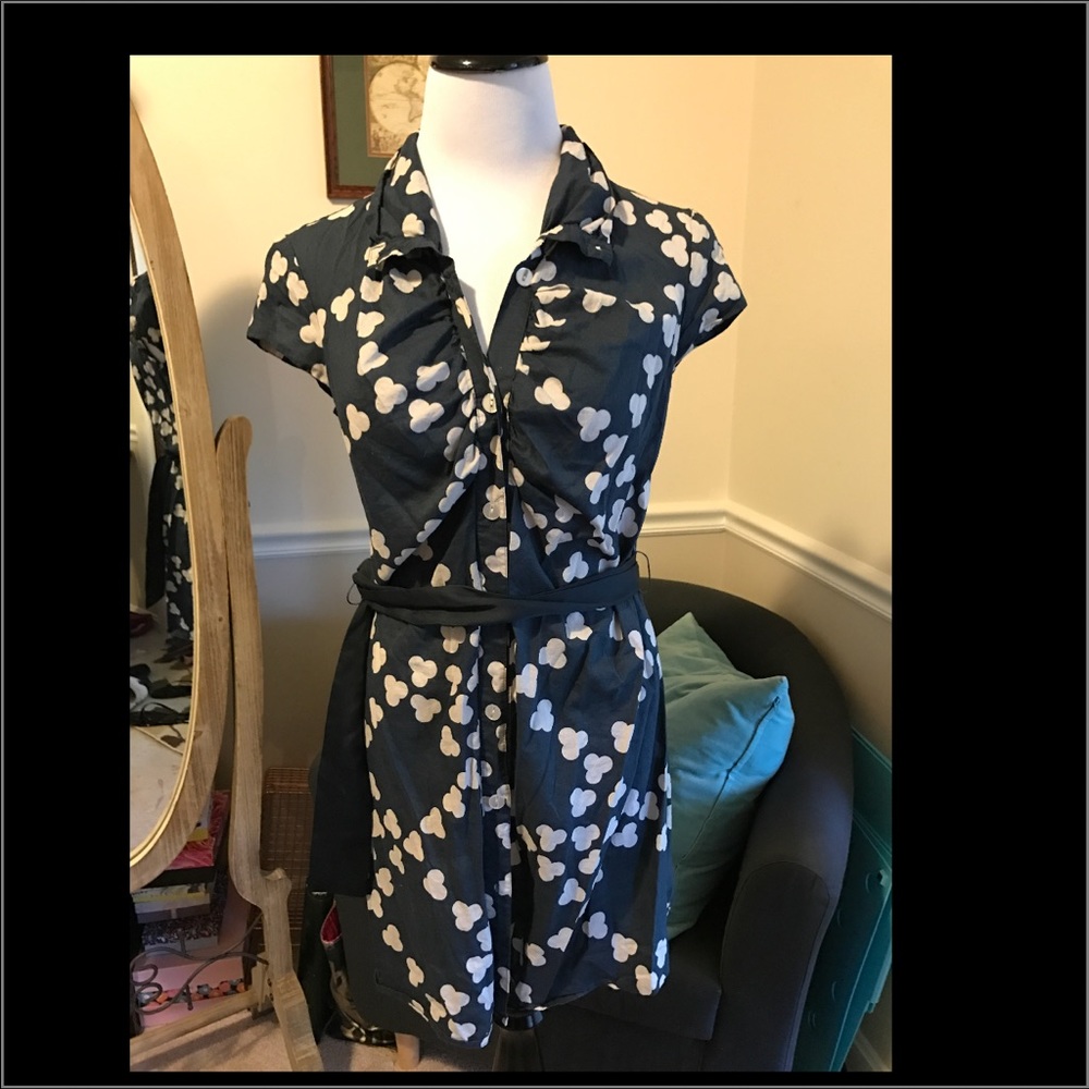 Button front dress/long shirt/wear with leggings