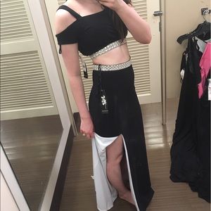 Black prom dress