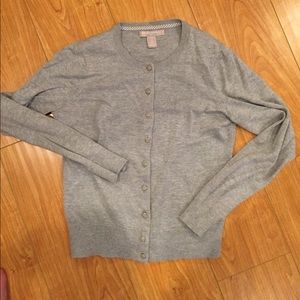 Super cute cardigan!