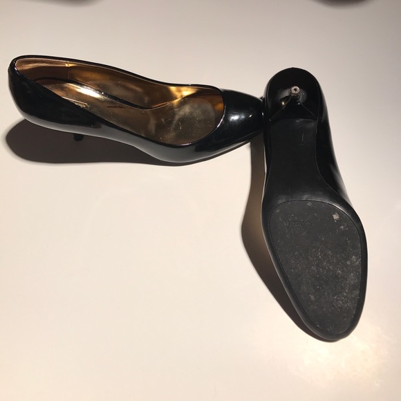 Coach 3" Patent Leather Office Chic Heel, Size 10 - Picture 5 of 6