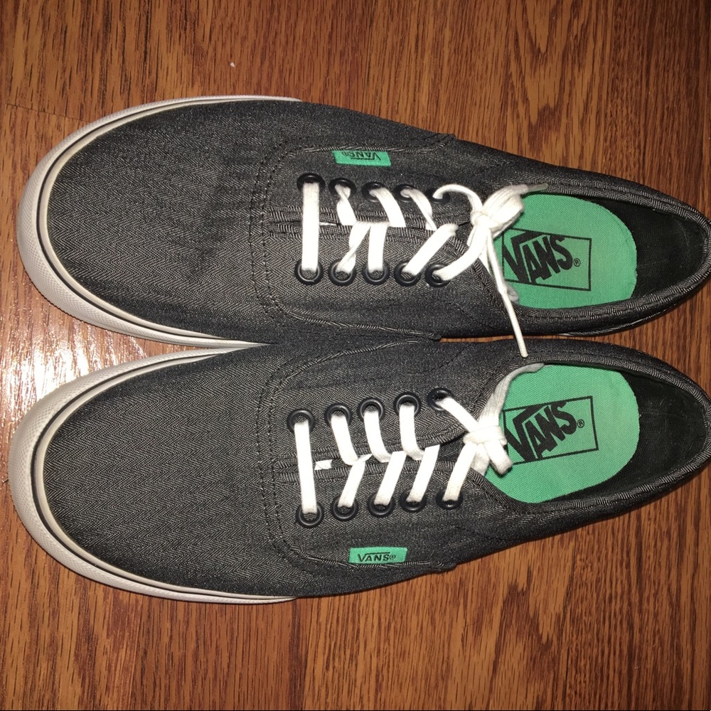 Classic Fit Vans