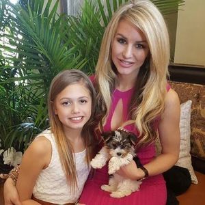 Meet your Posher, Lynette