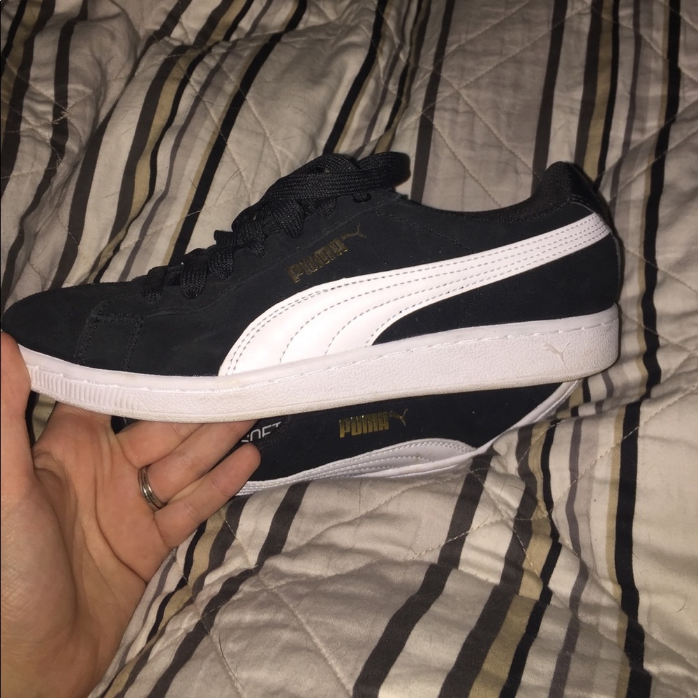 Puma sneakers